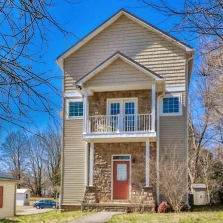 Skinny Big House In Jefferson City Eksteriør bilde